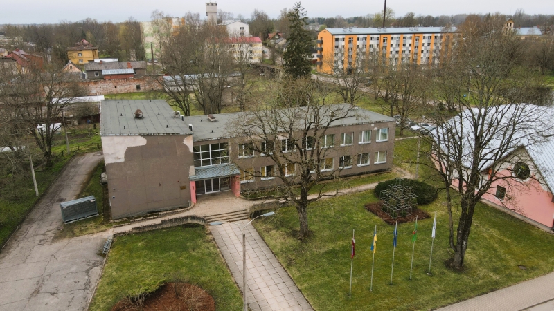 attels