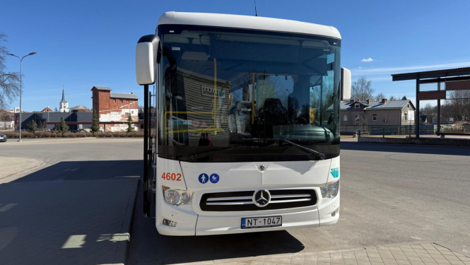 Autobuss