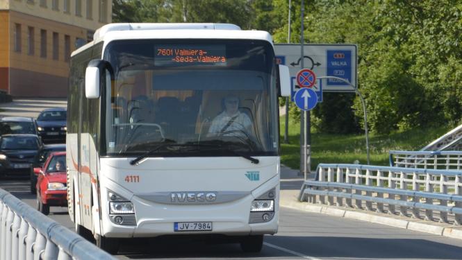 Izmaiņas autobusu kustībā Jāņu dienas svētku laikā
