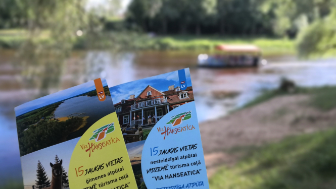 Izdoti divi jauni ceļveži tūrisma ceļa VIA HANSEATICA Vidzemē iepazīšanai