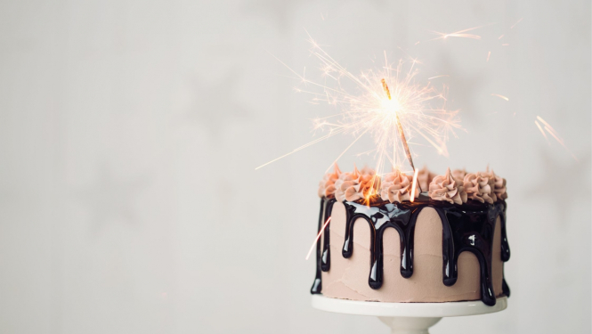 tituls_zimejumu_konkurss_100gades_torte
