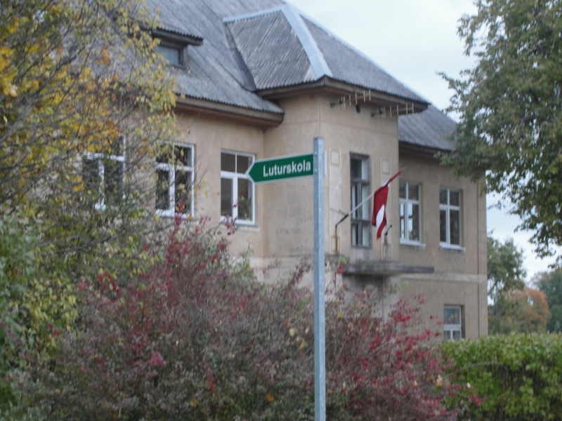 Zvārtavas bibliotēka