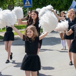 Valkas un Valgas svētku parāde