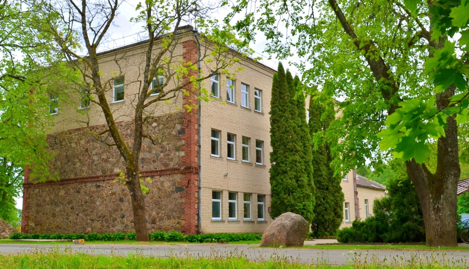 Kārķu skola