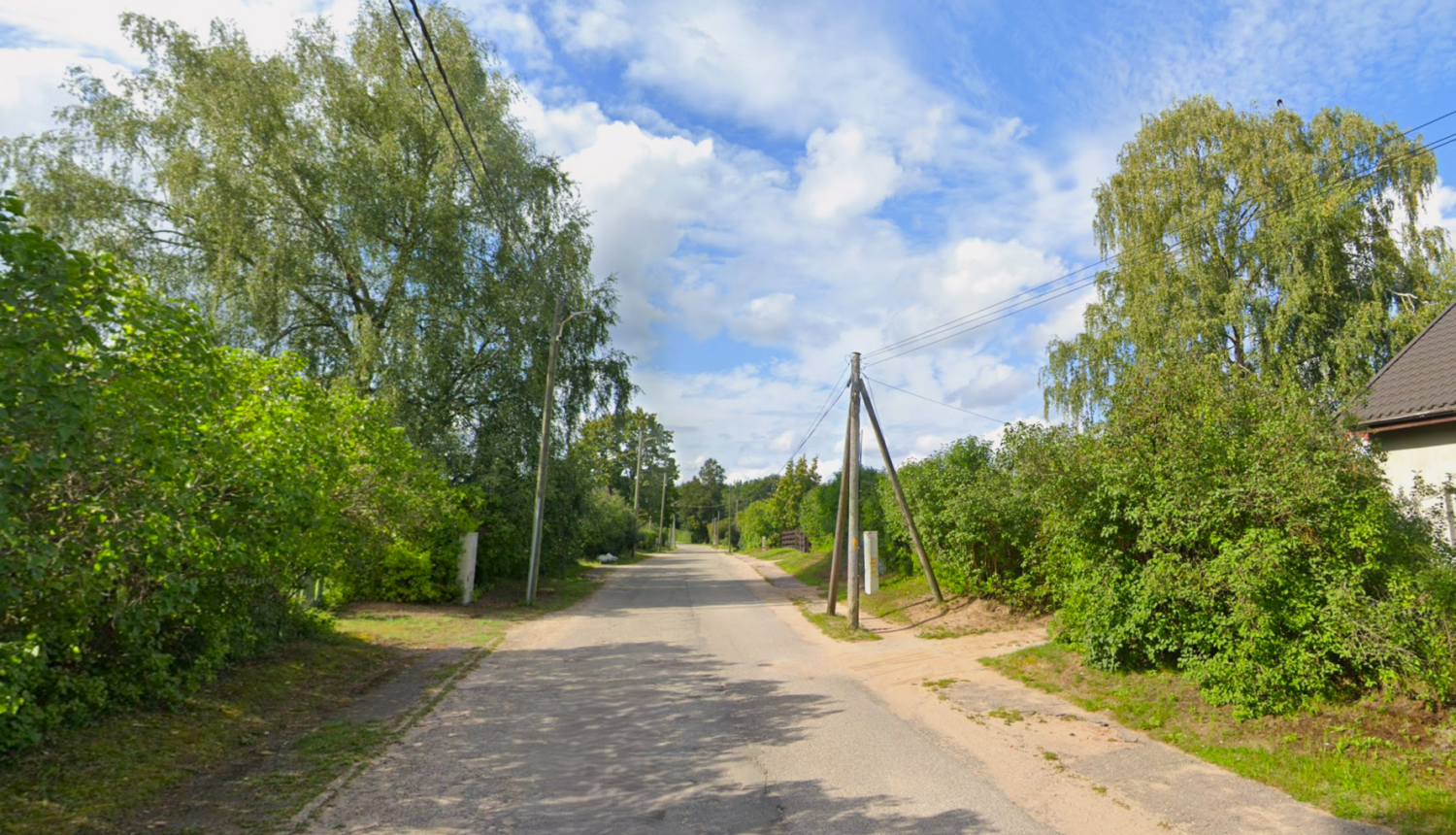 Varoņu iela
