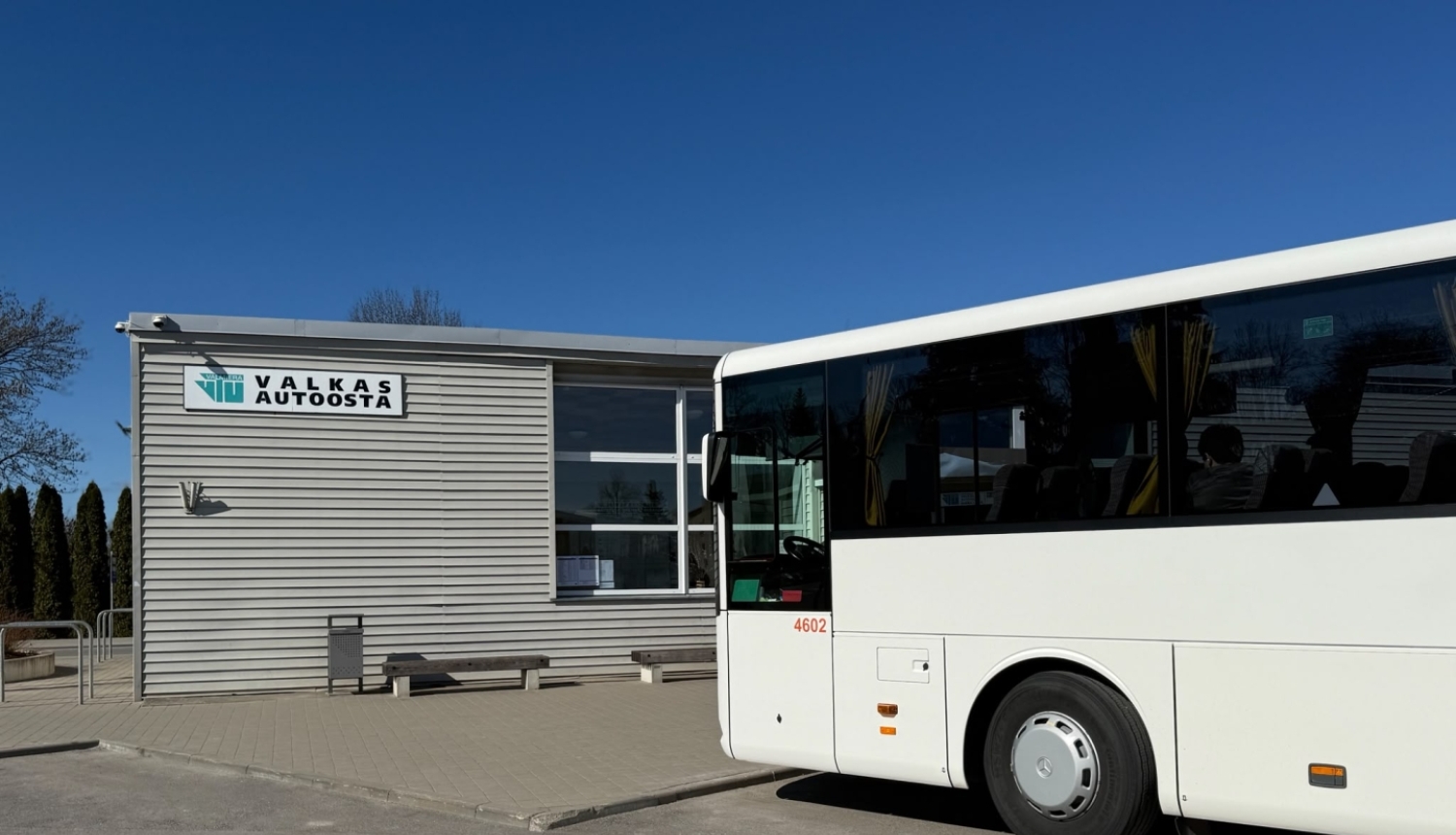 autobuss