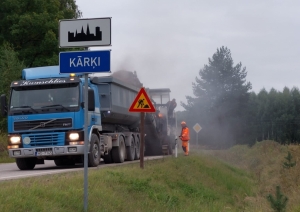 Atjaunotais reģionālā autoceļa Valka – Rūjiena (P22) segums (S.Pilskalne; E.Eglītis)