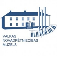 crop_250x250_muzejs_logo.jpg