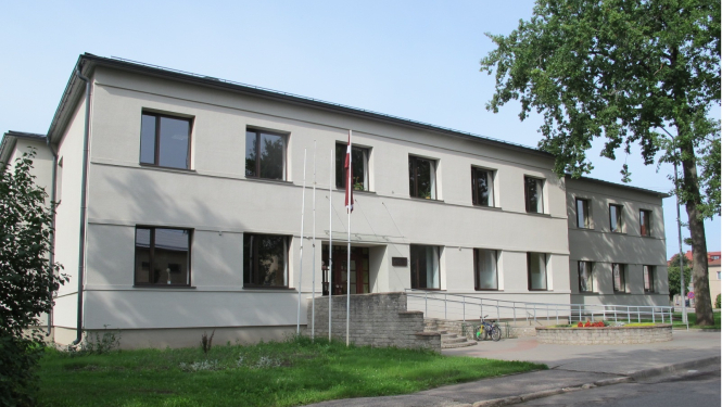 J.Cimzes Valkas mūzikas skolai jaunas digitālās klavieres