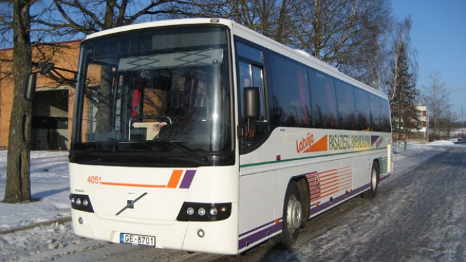 Izmaiņas autobusu kustībā svētku laikā