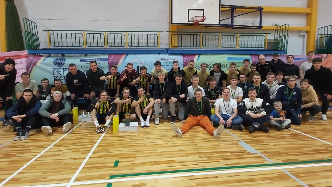Noskaidroti Valkas telpu futbola čempionāta uzvarētāji