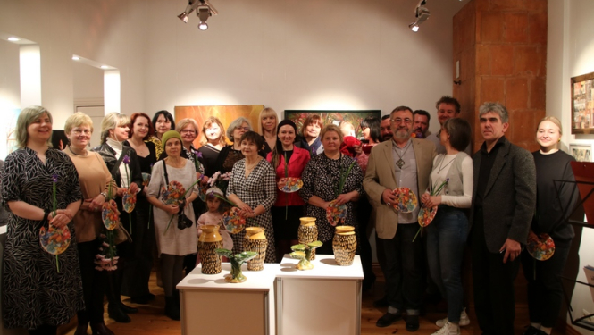 alkas novada mākslinieku darbu izstādes "Saskarsme" atklāšana Valkas novadpētniecības muzejā. 2025.g