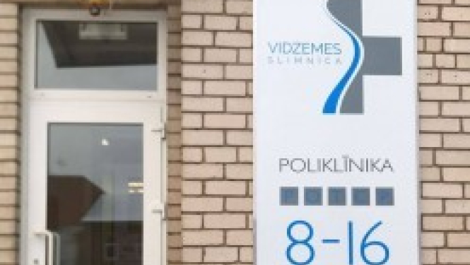 Anestezioloģe Anita Medne aicina pacientus uz konsultāciju Valkā