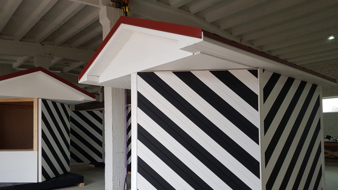 Izgatavoti jauni tirdzniecības namiņi – kioski