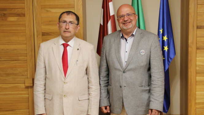 Valkas novada pašvaldībā viesojas Satiksmes ministrs Tālis Linkaits