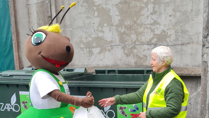 Akcijā “Otrreiz modē” savāktas 25 tonnas lietotu apavu un apģērbu