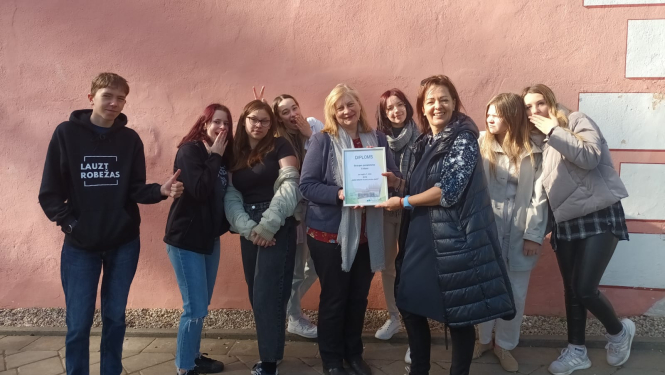 Par 4000 vairāk vides jautājumu zinātāju