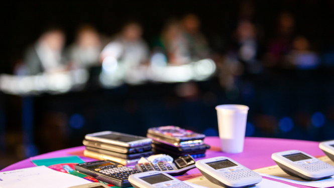 Noskaidroti konkursa "FIZMIX Eksperiments" pusfinālisti no Vidzemes - tostarp VJCĢ audzēkņu komanda