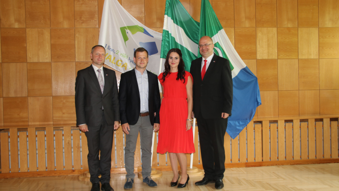 Pabeigta ielu pārbūve uzņēmējdarbības attīstībai Valkas novadā