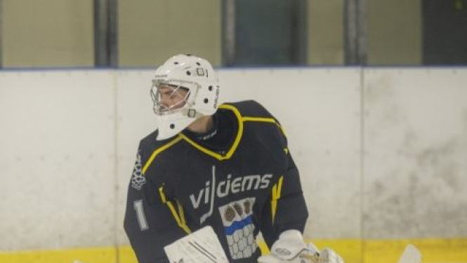 Vijciemieši gūst panākumus Valmieras hokeja čempionātā