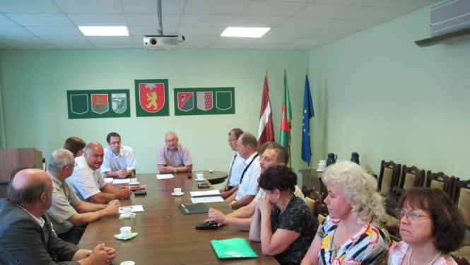 Tiks uzsākta centralizētās siltumapgādes siltumtīklu izbūve Valkas pilsētā