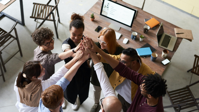 “Erasmus+” jaunatnes jomas projektiem 2023. gadā pieejami vairāk nekā 5 miljoni eiro