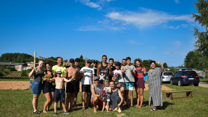 “Lugažu smilšu volejbola karalis” nosargā savu titulu