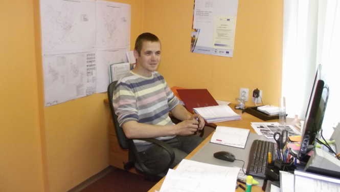 Valkas novada domē darbu uzsāk būvinženieris