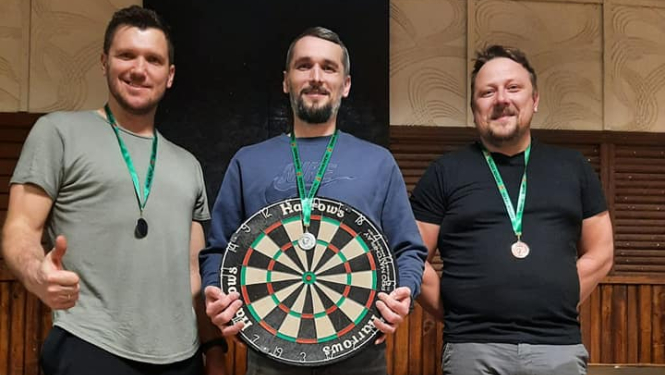 Aizvadīts Ērģemes pagasta atklātā šautriņu mešanas čempionāta posms