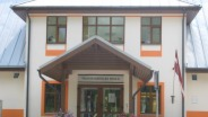 Valkas mākslas skola kā kopīgs Valkas un Valgas mākslas izglītības centrs