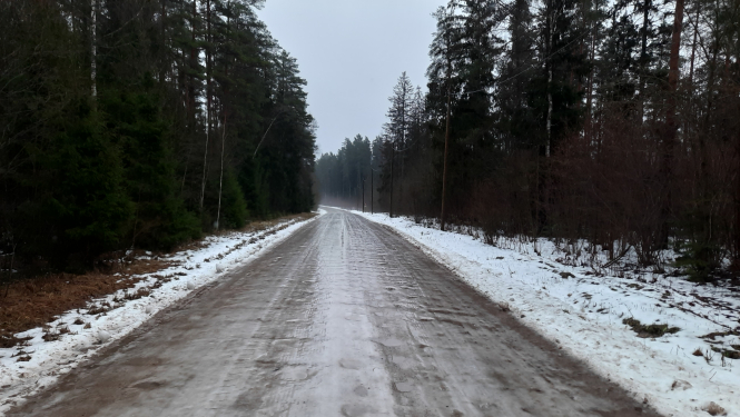 Ceļu stāvokļa dēļ iespējamas nobīdes konteineru tukšošanas grafikos