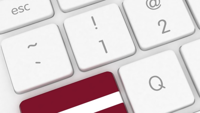 Valkas bibliotēka aicina piedalīties viktorīnā “Karmīnsarkans”