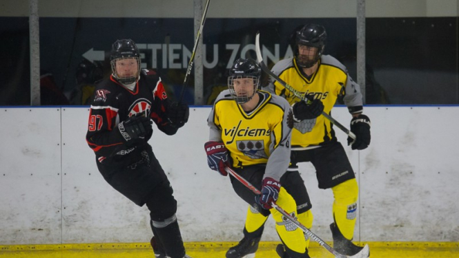 Noslēdzies pamatturnīrs Vidzemes čempionātā hokejā