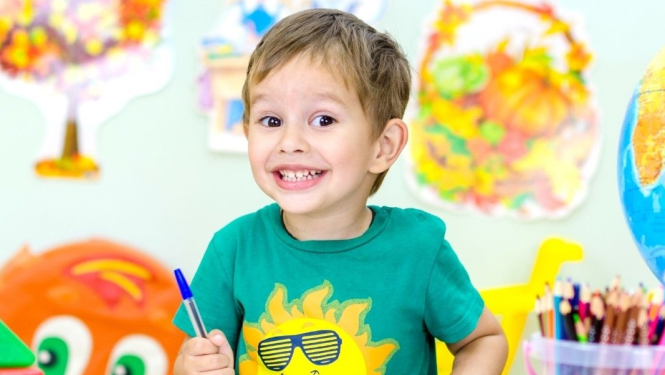 Valkas novada bibliotēkās durvis vērs “Mazā Pūčulēna skola”