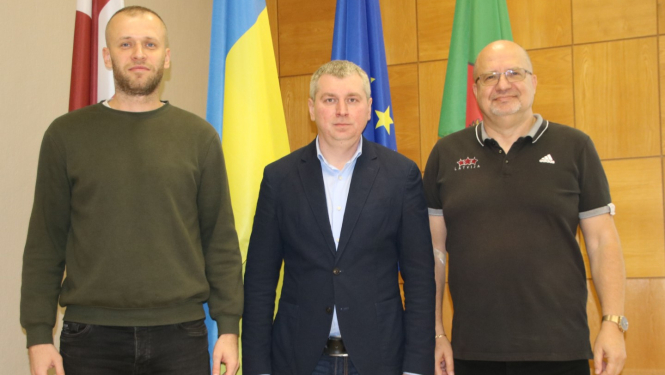 Pārrunā sadarbības iespējas ar Ukrainas basketbola klubu “Prometey”