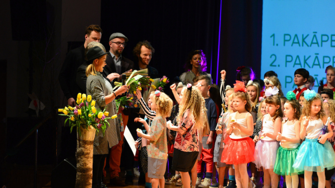 Līdz 15. februārim var pieteikties Latvijas jauno izpildītāju konkursam "Nāc sadziedāt!"