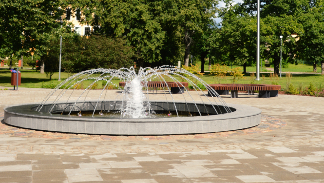 Aicinām uz diskusiju par Lugažu laukuma nosaukuma maiņu