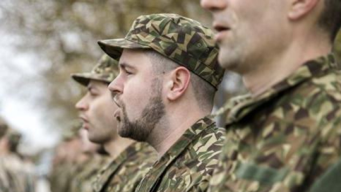 Lāčplēša dienā zemessargus aicina ierasties darbā formas tērpos