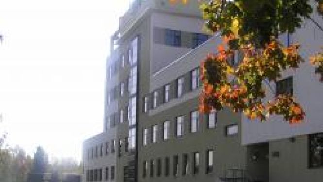 Piedāvā plānveida un neatliekamo medicīnisko veselības aprūpi Valgas slimnīcā