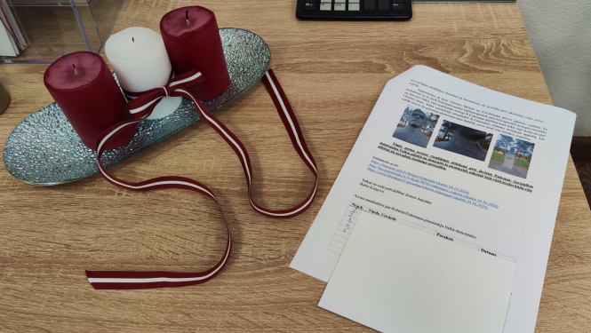 Sveces un parakstu lapas.