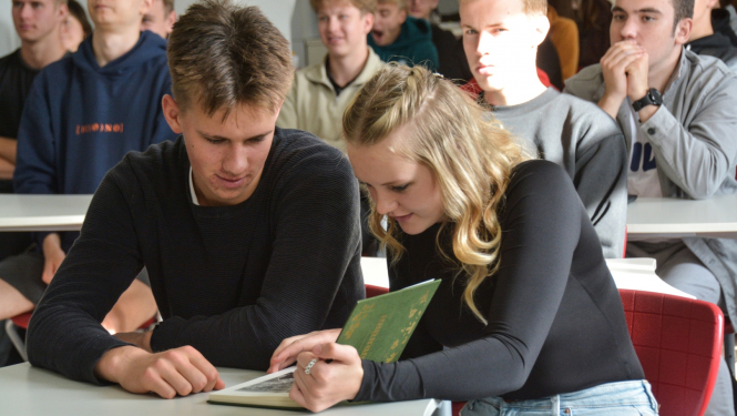 Dzejas pietura_tituls_2023