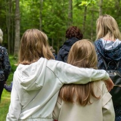 Lustiņdruvā atklāj jaunus vides objektus