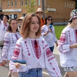 Valkas un Valgas svētku parāde