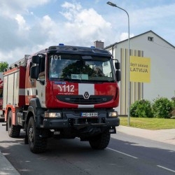 Valkas un Valgas svētku parāde