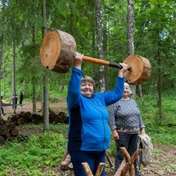 Lustiņdruvā atklāj jaunus vides objektus