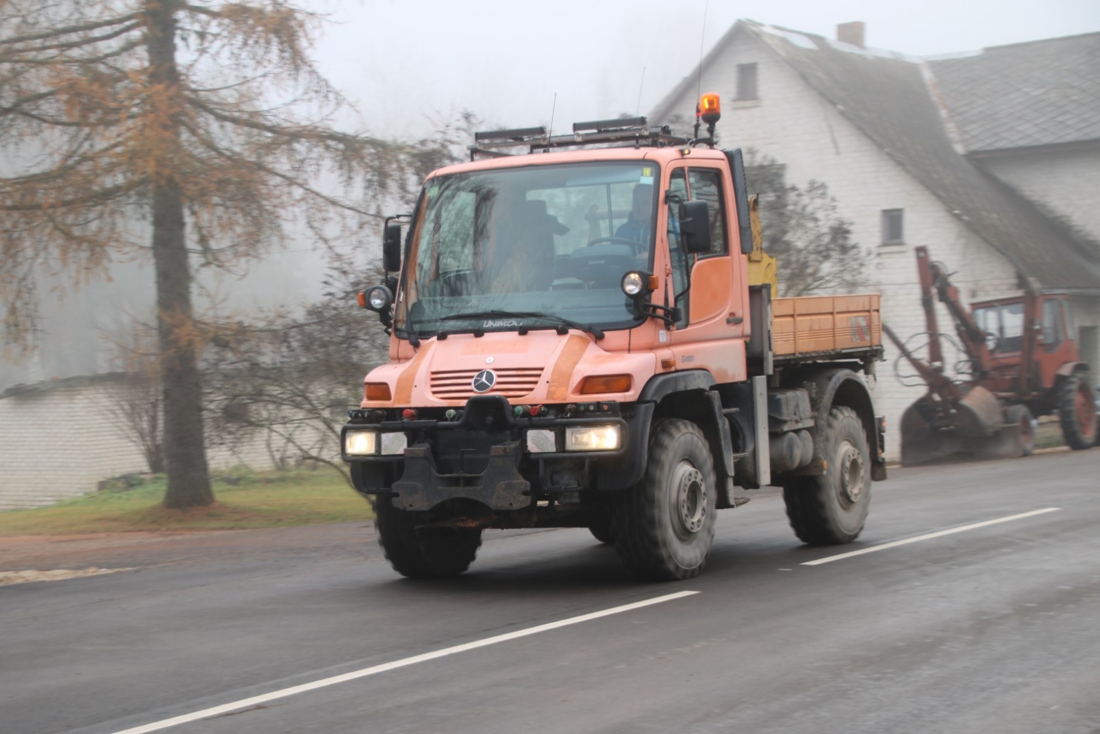 Atjaunotā reģionālā autoceļa Valka – Rūjiena (P22) seguma atklāšana (I.Leitis)