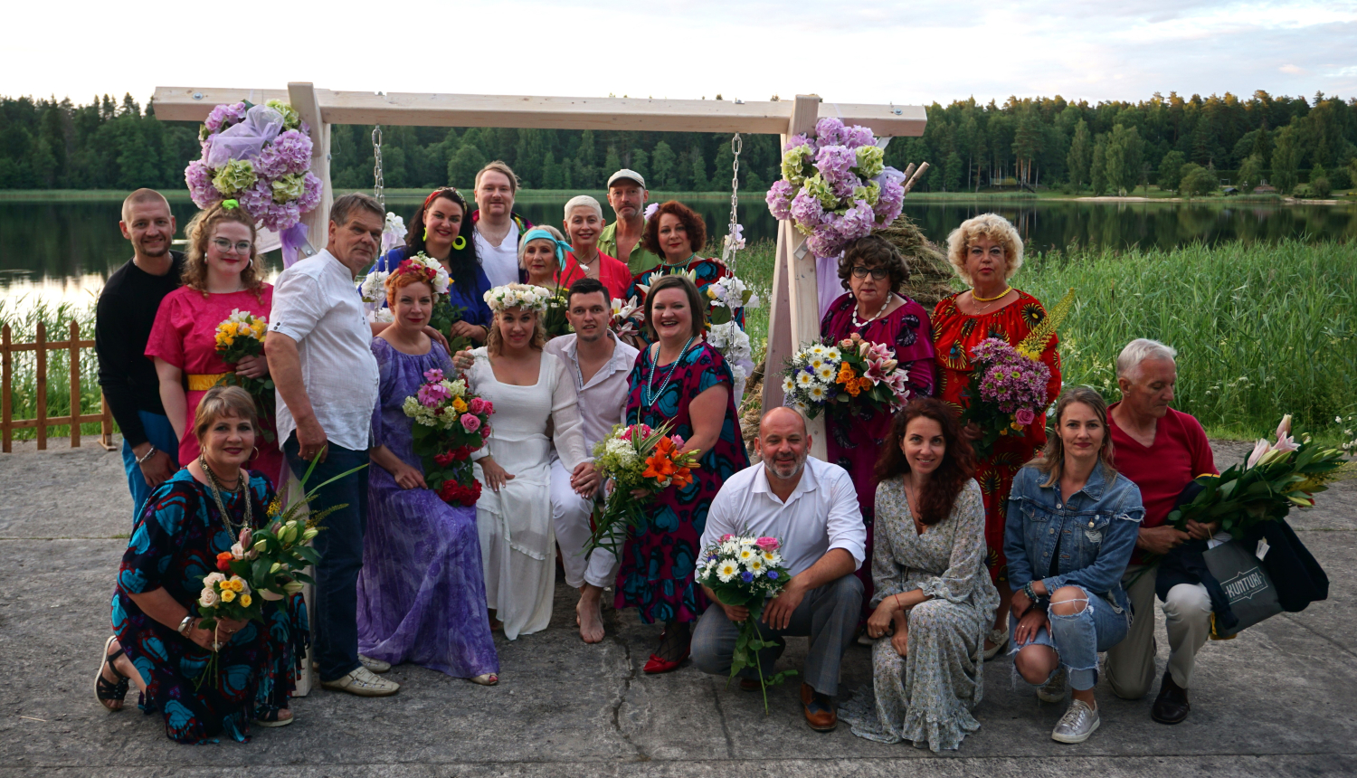 Kārķu Dabas koncertzālē – mūzikls “ Mīlestības pinekļos”