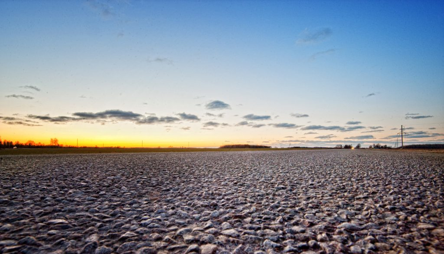 Autoceļa Gulbene–Smiltene posmā līdz jauna seguma ieklāšanai jārēķinās ar diskomfortu un lēnu satiksmi