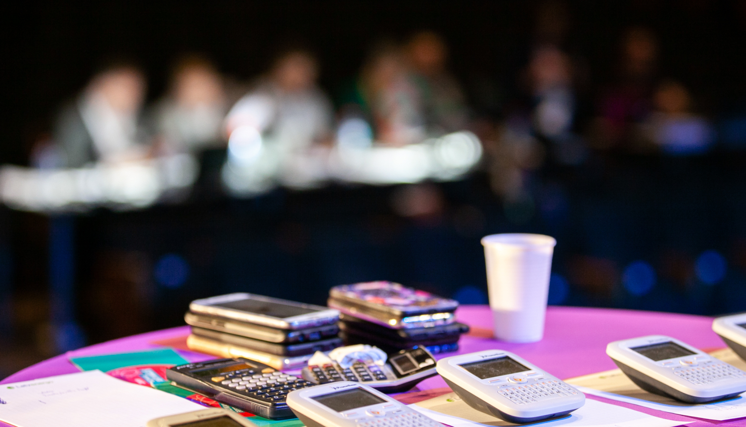 Noskaidroti konkursa "FIZMIX Eksperiments" pusfinālisti no Vidzemes - tostarp VJCĢ audzēkņu komanda