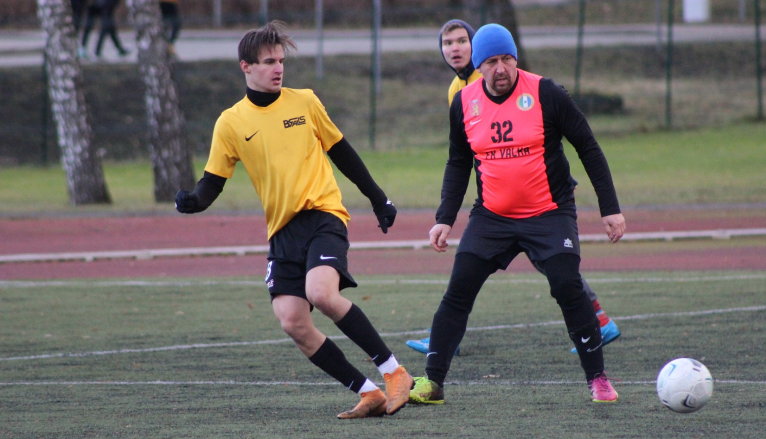 Patriotiskās nedēļas izskaņā Valkā aizvadīts minifutbola turnīrs